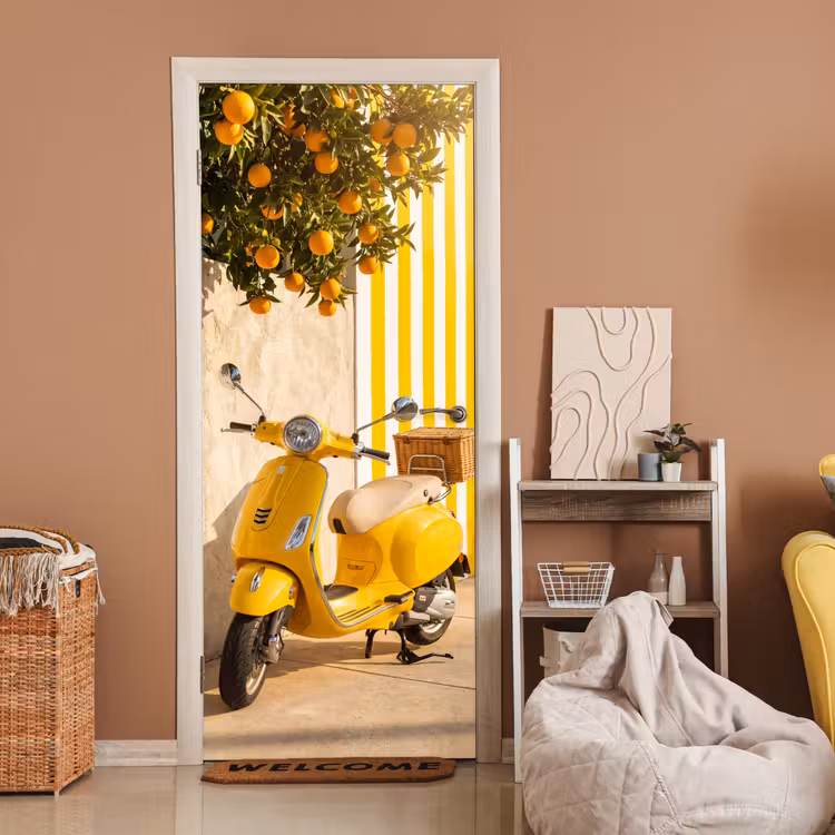 Scooter - Natuur - Zomer - Geel - Mediterraan deurposter klein -sfeer1