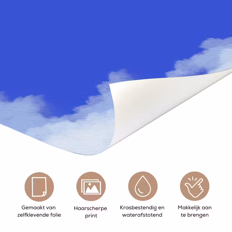 Sky is not the limit - Blauwe lucht - Wolken deurposter klein -closeup_NL