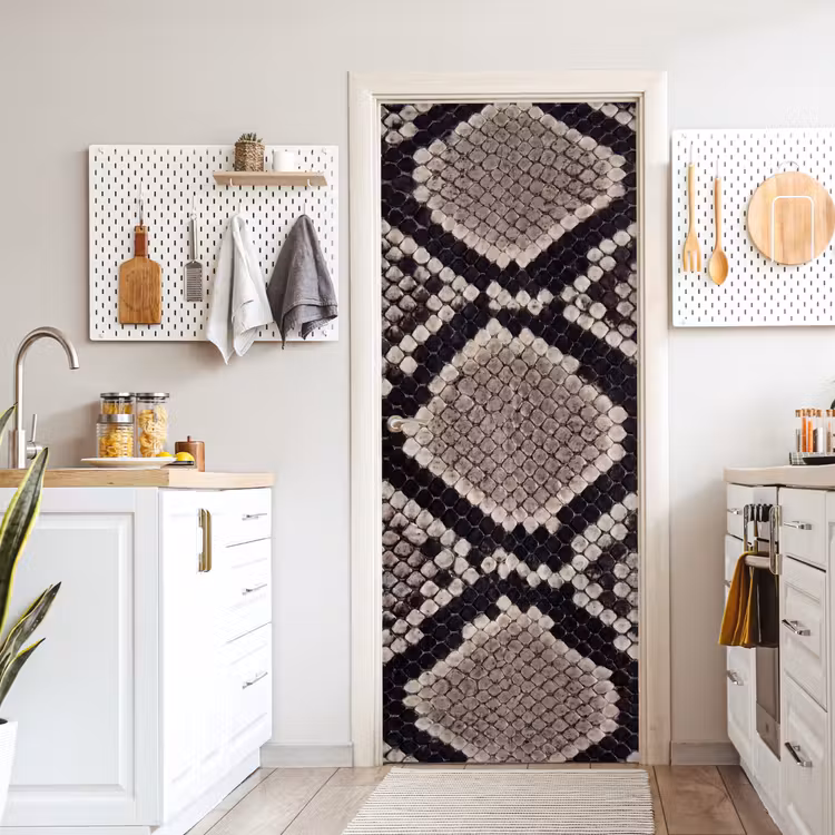 Slangenleer - Patroon - Beige deurposter klein -sfeer5
