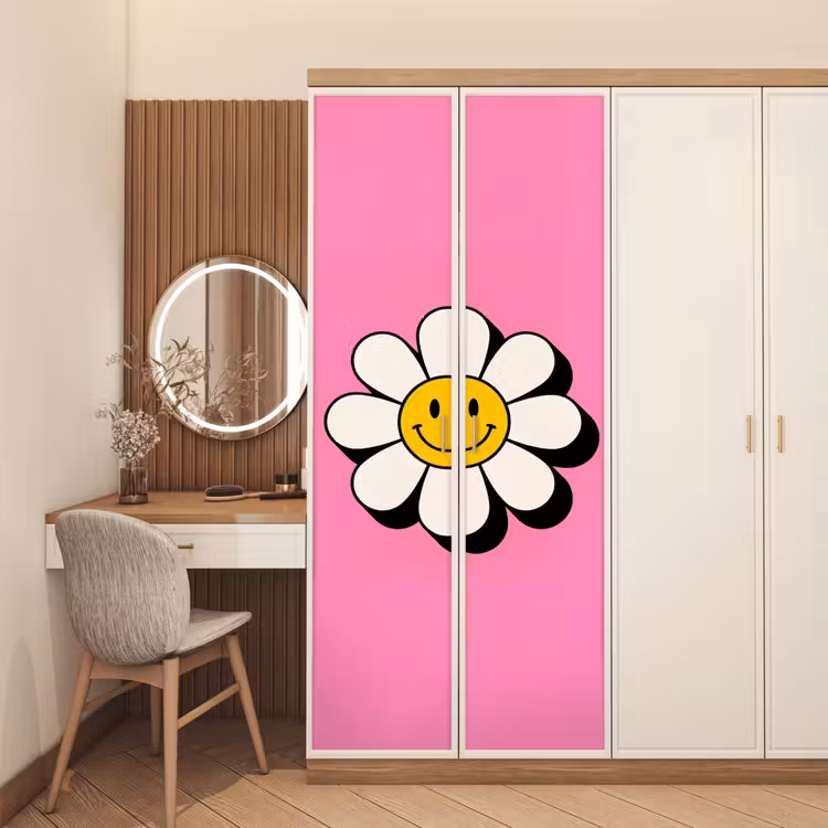 Smiley - Bloem - Roze deurposter klein -sfeer3