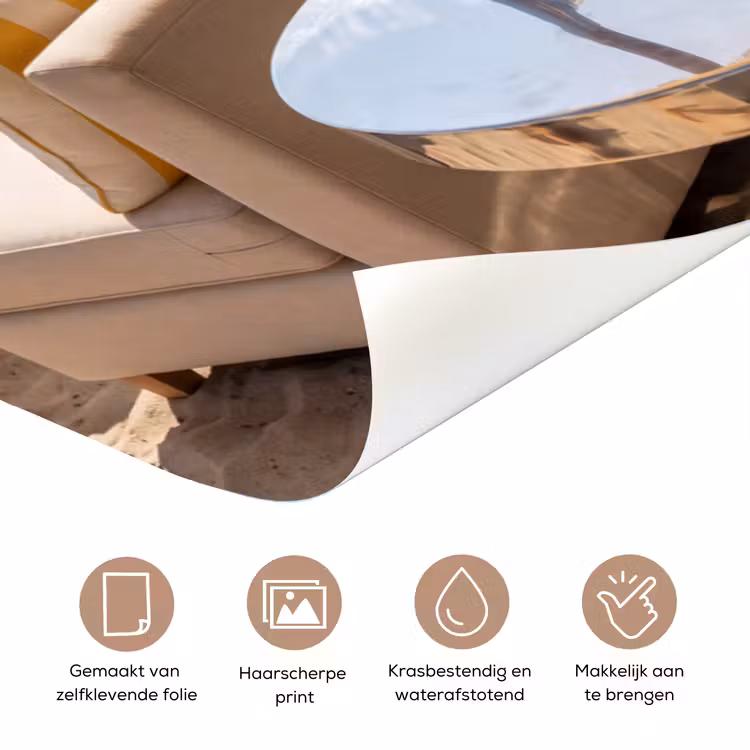 Strand - Ligbedden - Vakantie - Modern - Geel deurposter klein -closeup_NL