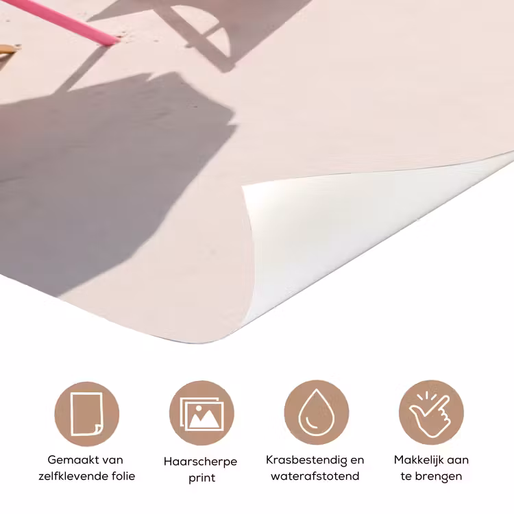 Strand - Parasol - Ligstoel - Zomer - Roze deurposter klein -closeup_NL