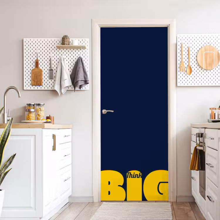 Think big - Blauw - Geel deurposter klein -sfeer5