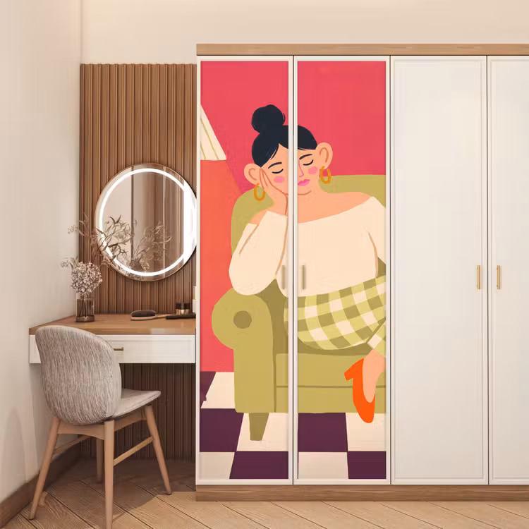Vrouw - Rust - Interieur - Modern - Kunst deurposter klein -sfeer3