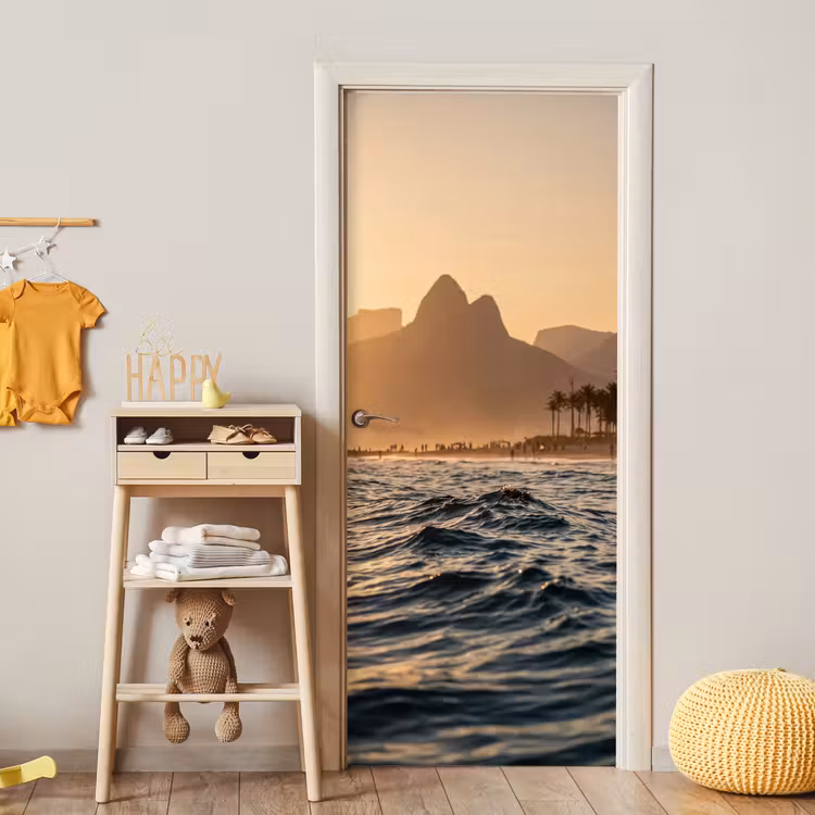 Zee - Golven - Zonsondergang - Kust - Goud deurposter klein -sfeer4