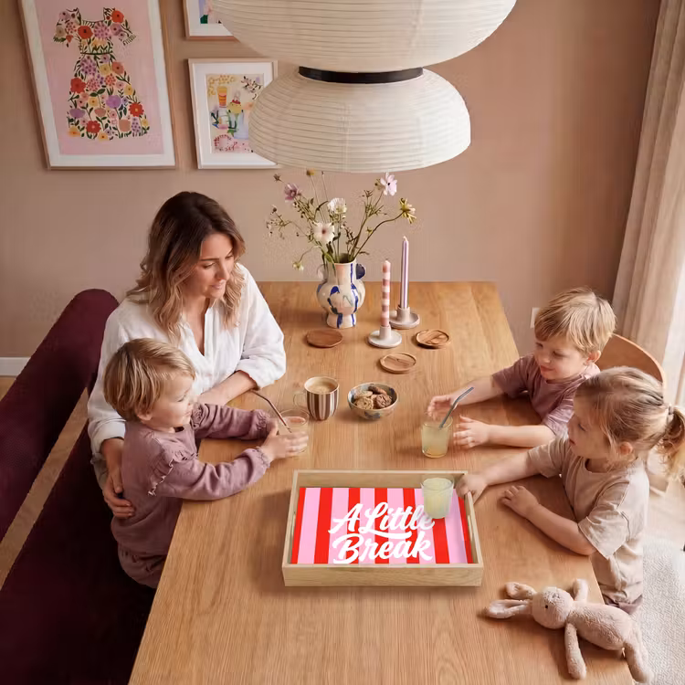 A Little Break - Strepen - Rood - Roze Dienblad Rechthoek middel -sfeer4