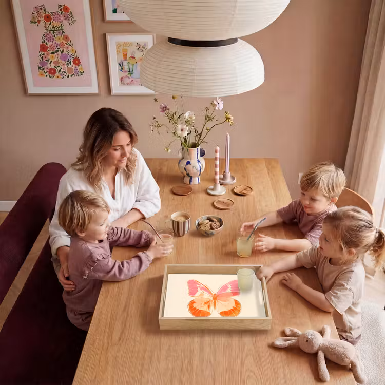 Oranje - Vlinder - Minimalistisch Dienblad Rechthoek middel -sfeer4