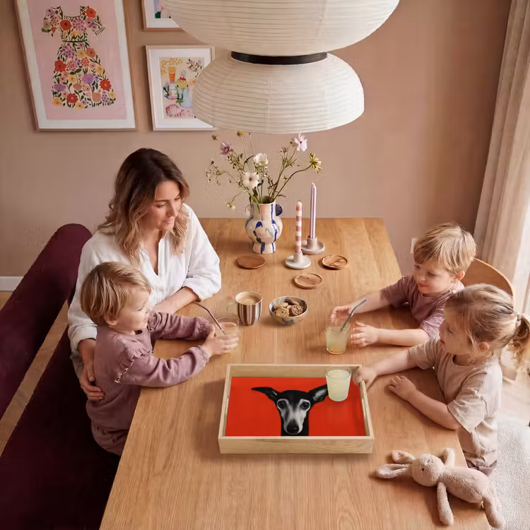 Windhond - Minimalistisch - Rood Dienblad Rechthoek middel -sfeer4