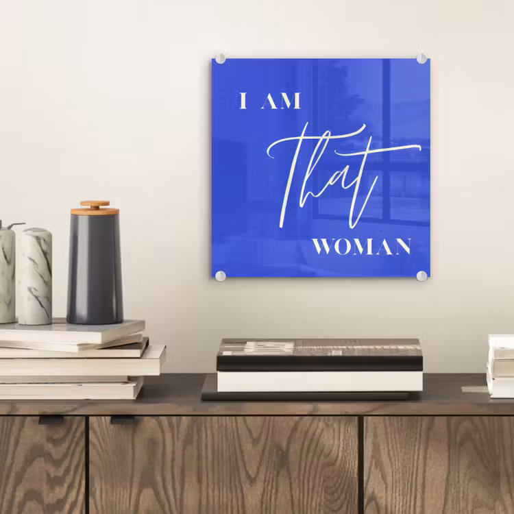 Blauw - I am that woman - Sierlijk - Minimalistisch plexiglas 5mm klein -sfeer1