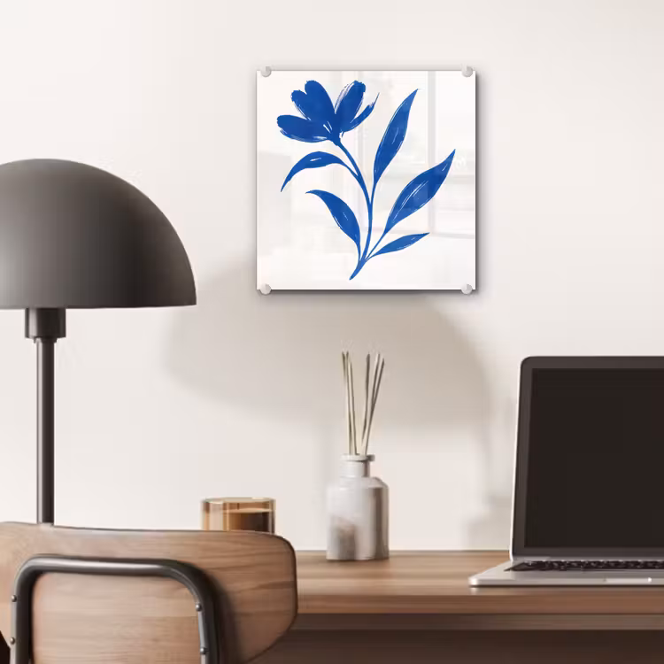 Bloem - Blaadjes - Minimalistisch - Blauw plexiglas 5mm klein -sfeer6