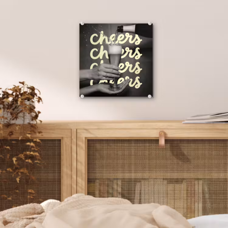 Cheers - Wijn - Zwart - Wit plexiglas 5mm klein -sfeer4