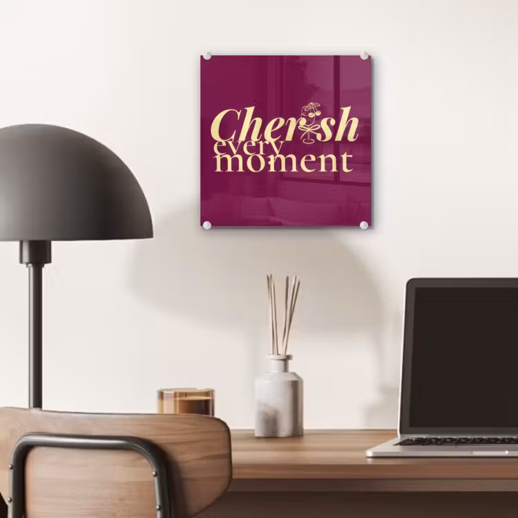 Cherish every moment - Cocktailglas - Bordeaux plexiglas 5mm klein -sfeer6