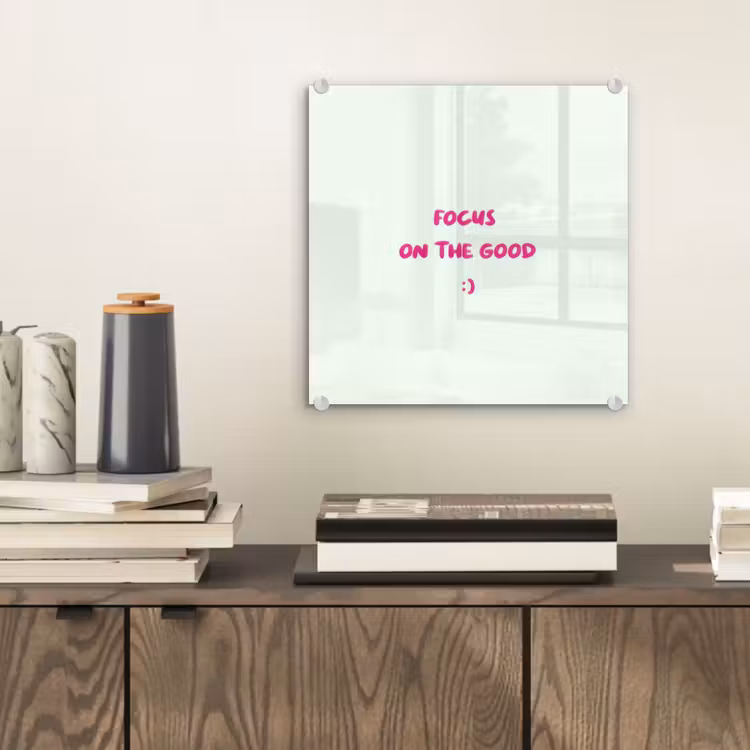 Focus - Beige - Roze - Smiley plexiglas 5mm klein -sfeer1