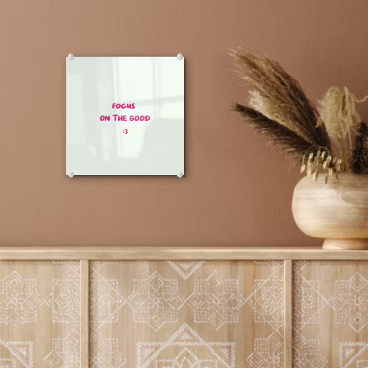 Focus - Beige - Roze - Smiley plexiglas 5mm klein -sfeer5