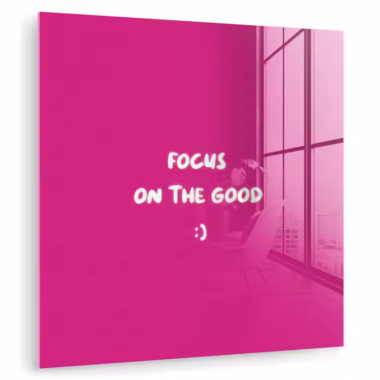 Focus - Smiley - Roze plexiglas 5mm klein -zzzproduct_nieuw