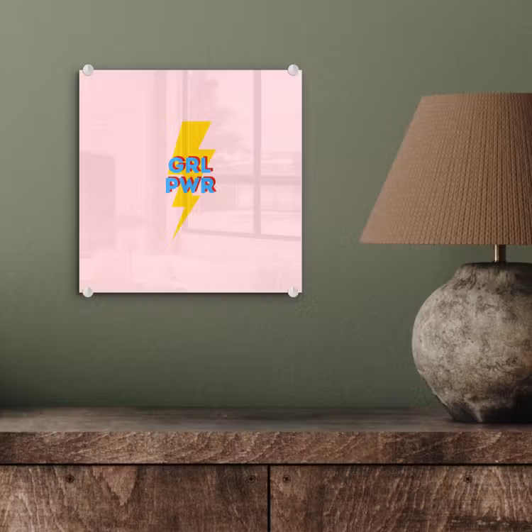 Grl pwr - Bliksem - Roze plexiglas 5mm klein -sfeer3