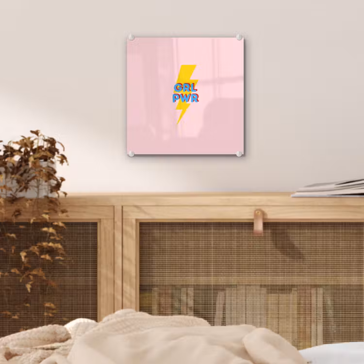 Grl pwr - Bliksem - Roze plexiglas 5mm klein -sfeer4