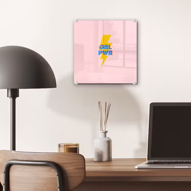 Grl pwr - Bliksem - Roze plexiglas 5mm klein -sfeer6
