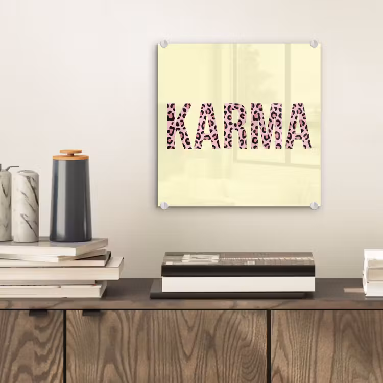 Karma - Luipaardprint - Geel plexiglas 5mm klein -sfeer1
