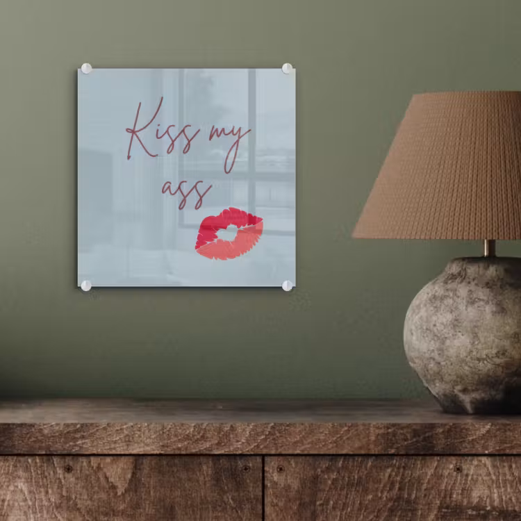 Kiss my ass - Lip - Blauw plexiglas 5mm klein -sfeer3