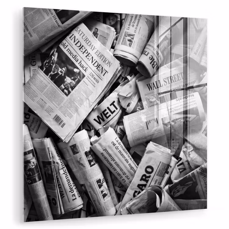 Krant - Stapel - Nieuws - Zwart-wit plexiglas 5mm klein -zzzproduct_nieuw