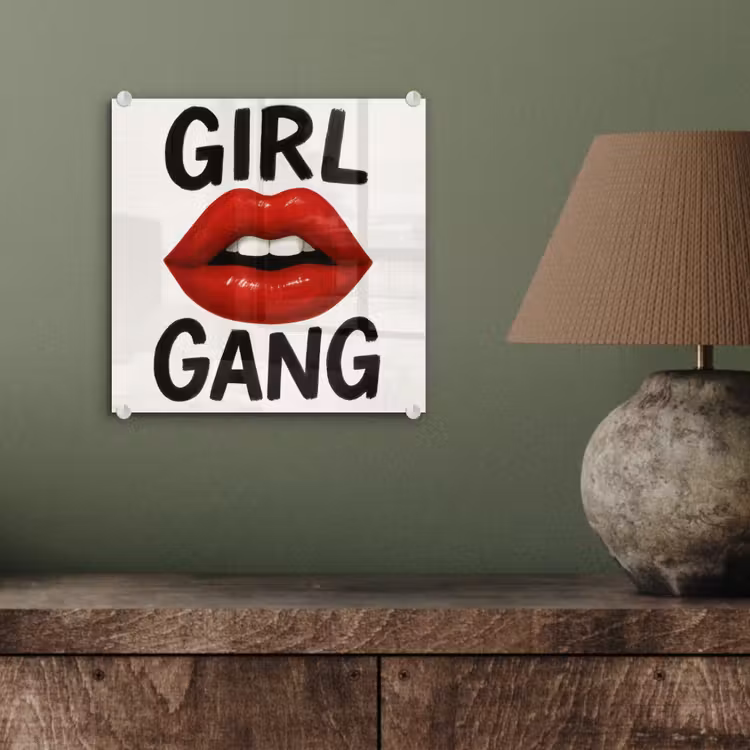 Lip - Girl - Rood - Letters plexiglas 5mm klein -sfeer3