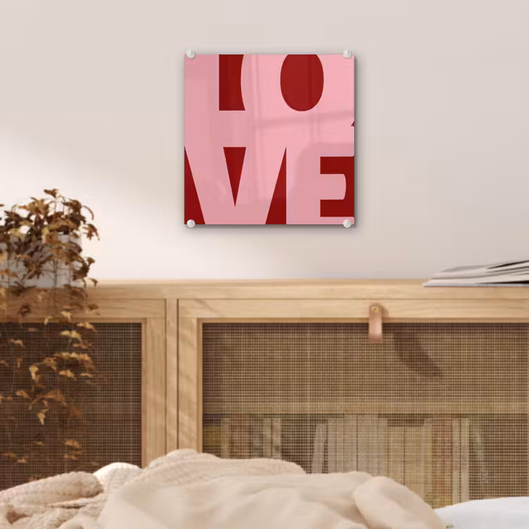Love - Rood - Blokletters plexiglas 5mm klein -sfeer4