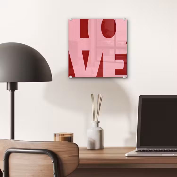 Love - Rood - Blokletters plexiglas 5mm klein -sfeer6