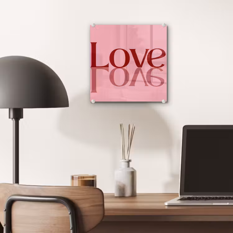 Love - Roze - Spiegeling plexiglas 5mm klein -sfeer6