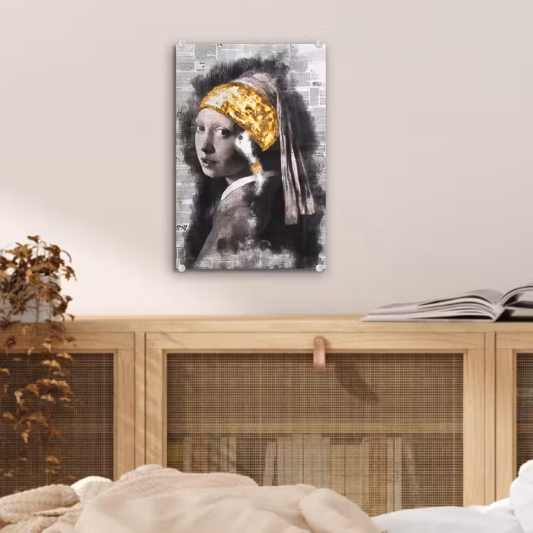 Meisje met de parel - Johannes Vermeer - Krant - Goud plexiglas 5mm klein -sfeer4