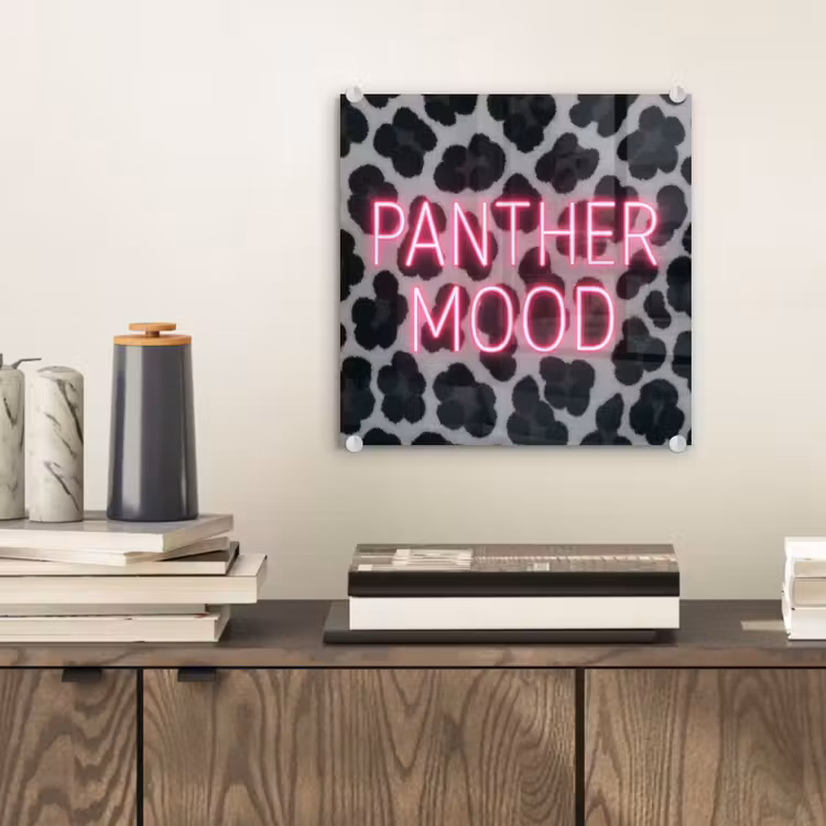 Panterprint - Zwart - Neonletters - Roze plexiglas 5mm klein -sfeer1