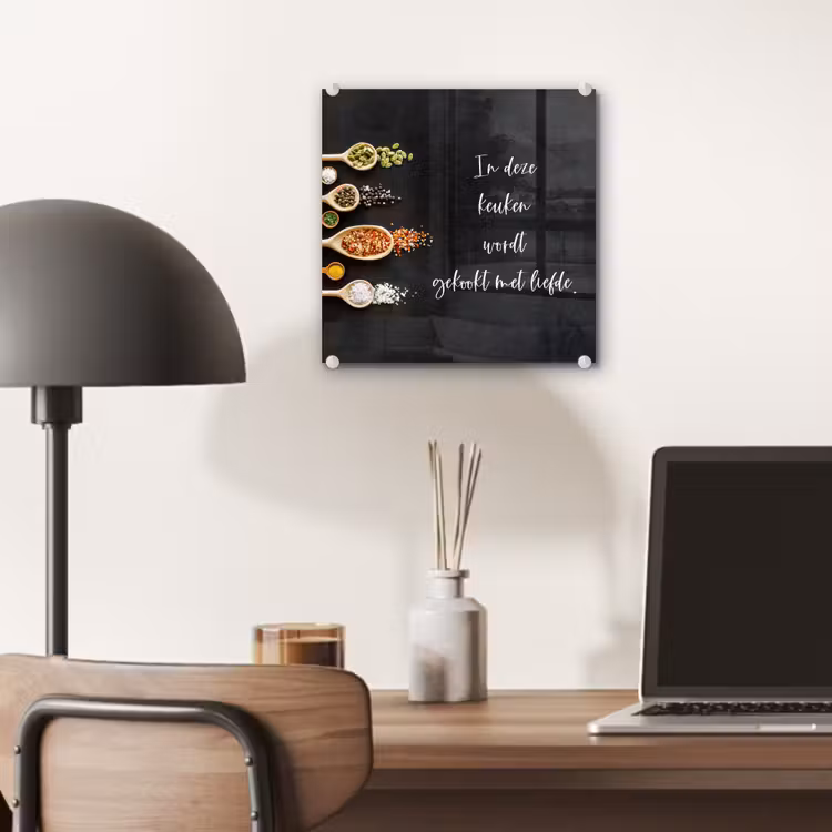 Quotes - Keuken - Spreuken - In deze keuken wordt gekookt met liefde - Liefde plexiglas 5mm klein -sfeer6