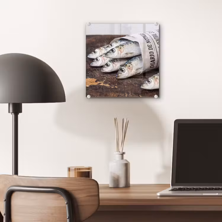 Glas schilderij - Sardientje - krant - snijplank - Sardientje - krant - snijplank plexiglas 5mm klein