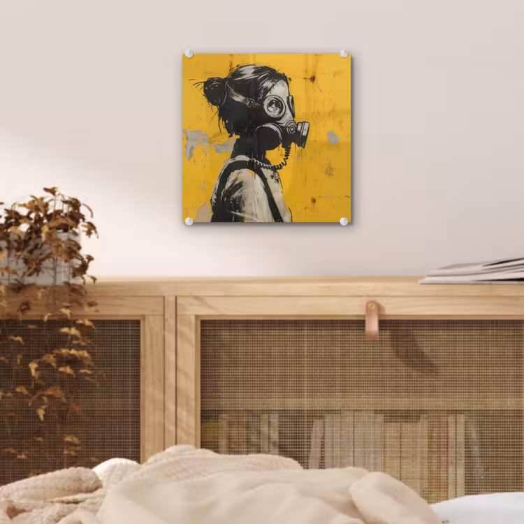 Vintage - Street art - Meisje - Masker - Geel - Banksy plexiglas 5mm klein -sfeer4
