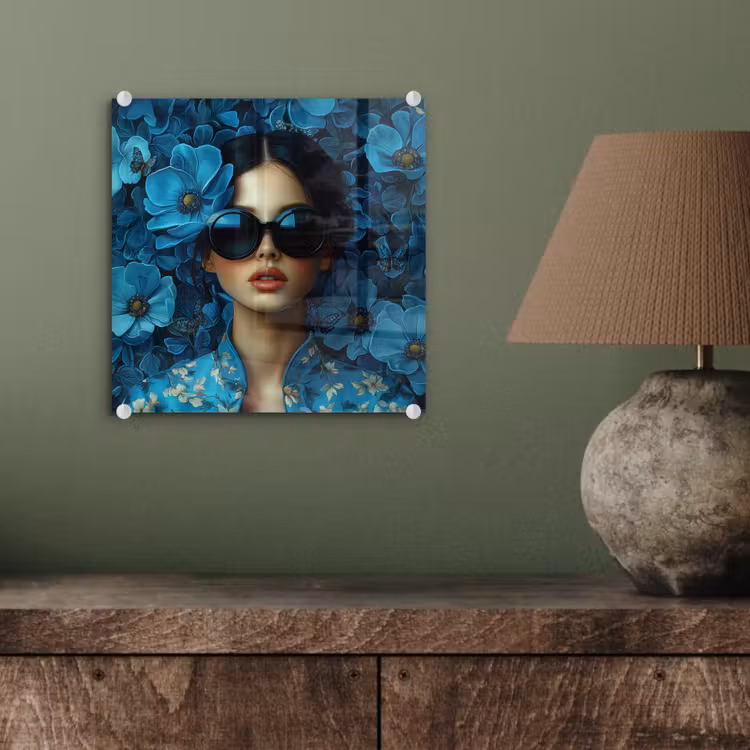 Vrouw - Bloemen - Blauw - Aesthetic - Luxe plexiglas 5mm klein -sfeer3