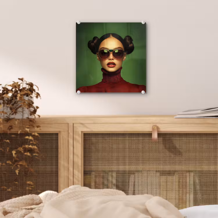 Vrouw - Groen - Bril - Aesthetic - Modern plexiglas 5mm klein -sfeer4