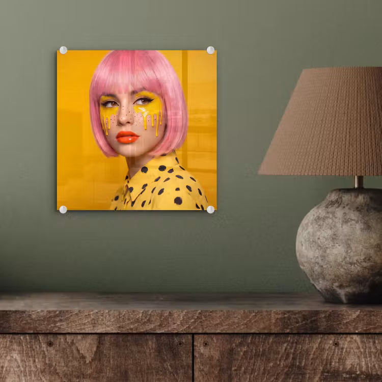 Vrouw - Portret - Abstract - Kleurrijk - Geel plexiglas 5mm klein -sfeer3