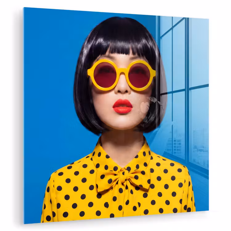 Vrouw - Zonnebril - Pop Art - Portret - Geel plexiglas 5mm klein -zzzproduct_nieuw