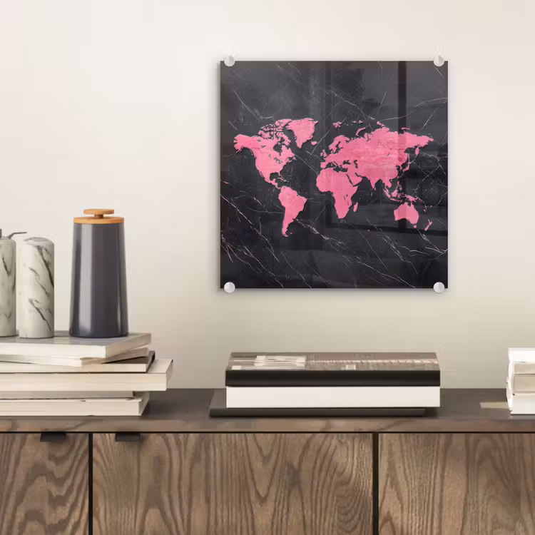 Wereldkaart - Roze - Marmer plexiglas 5mm klein -sfeer1