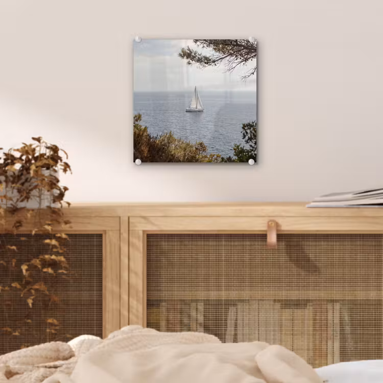 Glas schilderij - Zeilboot - bomen - water - Zeilboot - bomen - water plexiglas 5mm klein