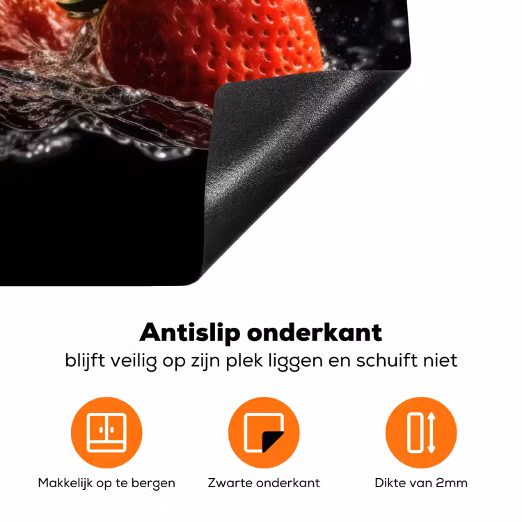Aardbeien - Fruit - Rood - Water - Zwart Inductie beschermer vinyl 3mm klein -zzzzzzz-td-onderkant