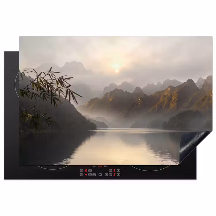 Bergen - Water - Mist - Natuur - Landschap Inductie beschermer vinyl 3mm klein -3d