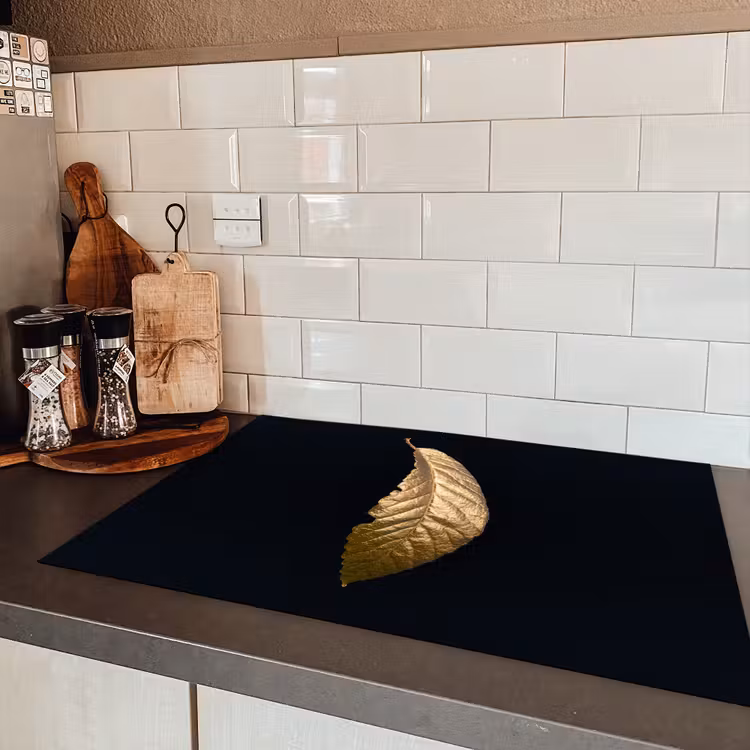 Bladeren - Luxe - Goud - Zwart - Natuur Inductie beschermer vinyl 3mm klein -sfeer3