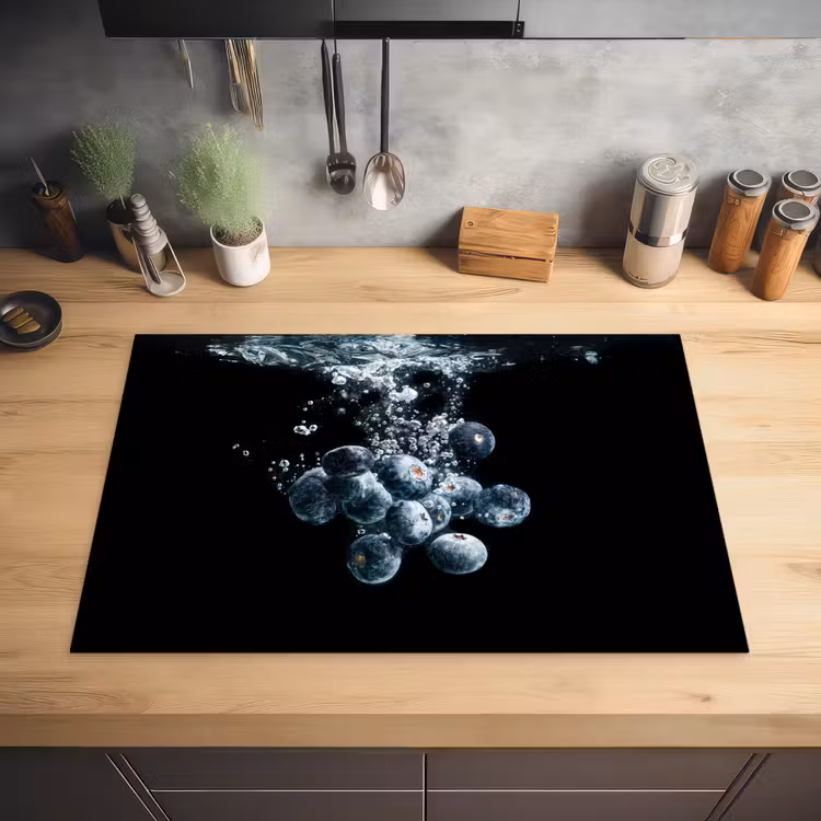 Blauwe bessen - Fruit - bes - Stilleven - Water - Zwart Inductie beschermer vinyl 3mm klein -sfeer5