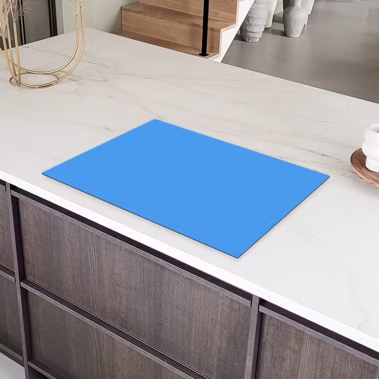 Bright - Azure - Blauw Inductie beschermer vinyl 3mm klein 276 -sfeer8