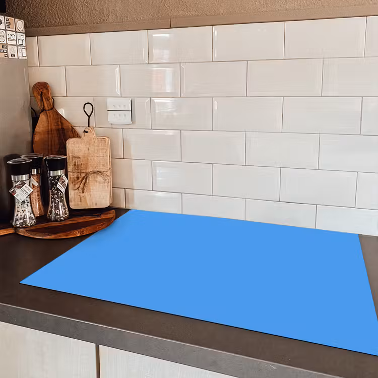 Bright - Azure - Blauw Inductie beschermer vinyl 3mm klein 276 -sfeer3