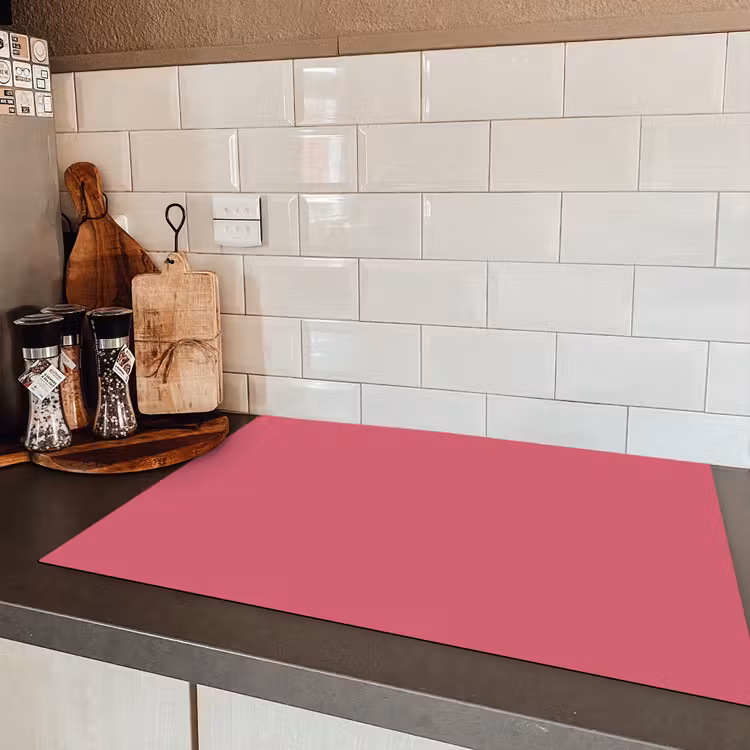 Crimson - Rose - Roze Inductie beschermer vinyl 3mm klein 276 -sfeer3