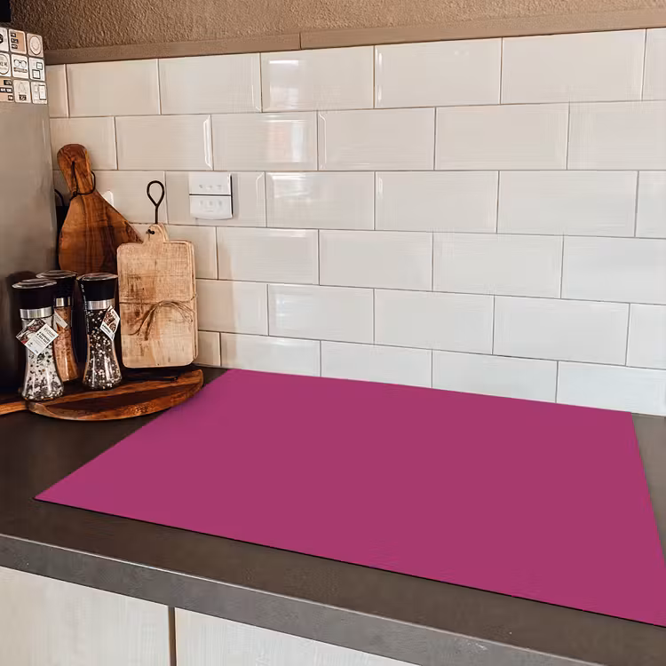 Deep - Magenta - Paars Inductie beschermer vinyl 3mm klein 276 -sfeer3