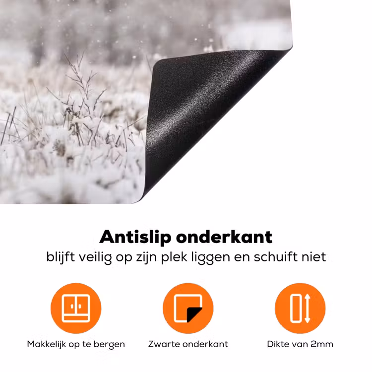 Edelhert - Bos - Sneeuw - Winter - Majestueus Inductie beschermer vinyl 3mm klein -zzzzzzz-td-onderkant