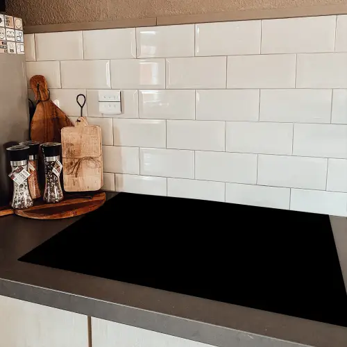 Effen Zwart Inductie beschermer vinyl 3mm klein -sfeer3